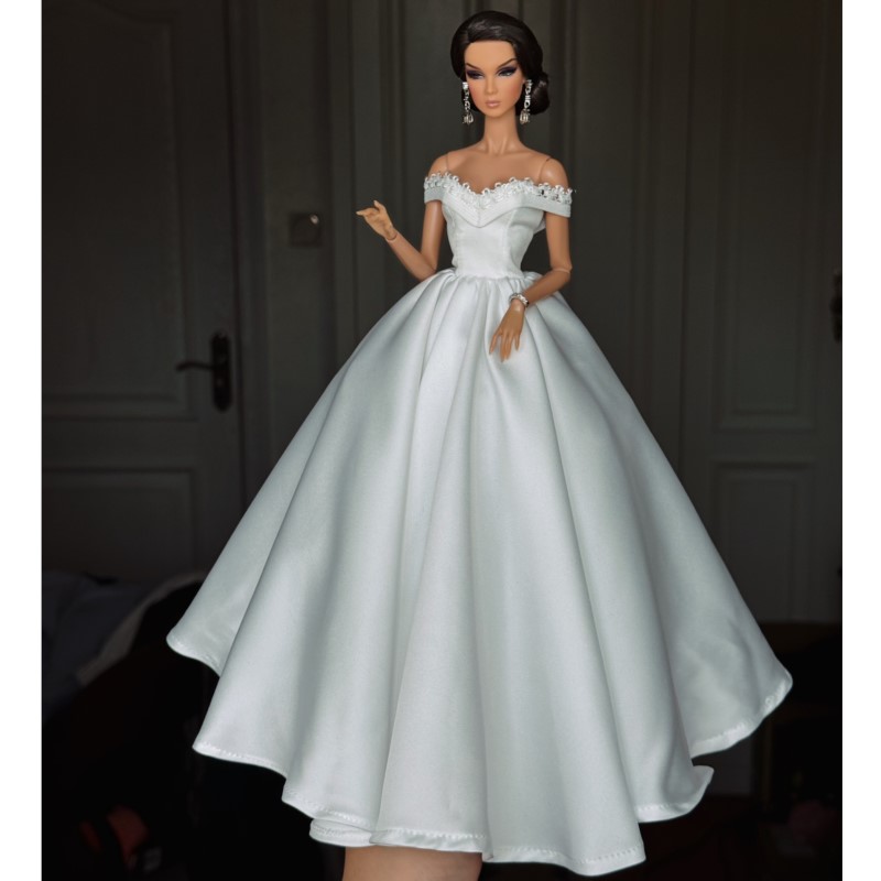 Vestidos de fiesta para muñeca - Baby Clothing High End reseña y precio
